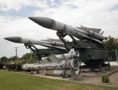 Πρώην Διοικητής Αεροπορίας Κύπρου: «Δεν ήταν S-200 το βλήμα που έπεσε στα Κατεχόμενα»!